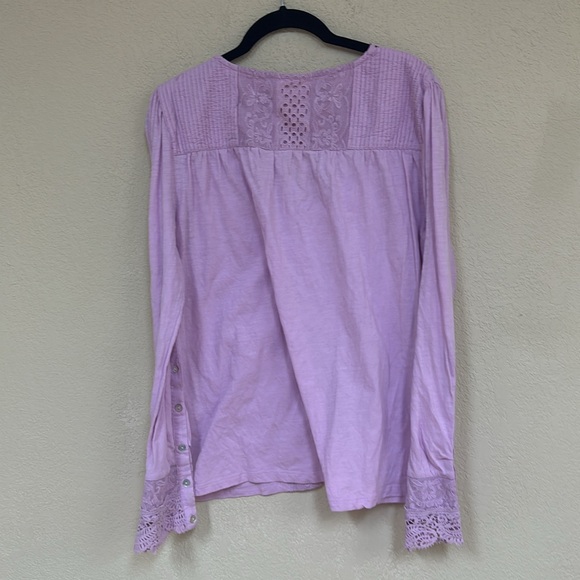 Soft Surroundings womans BOHO lavender lace Long Sleeve top size M - Picture 5 of 6